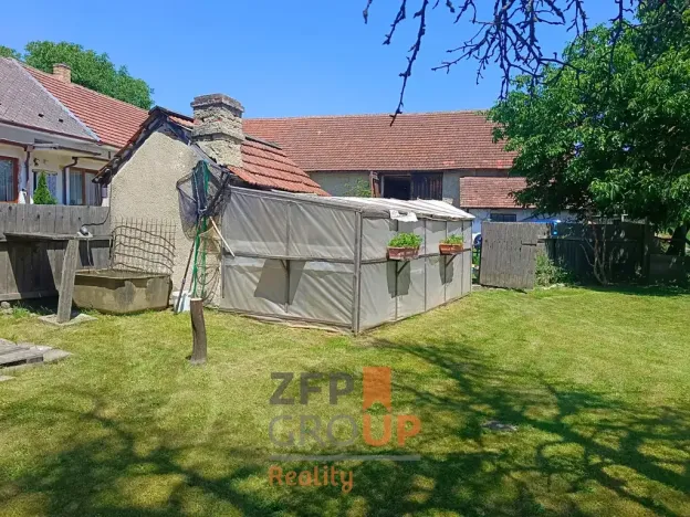 Prodej zahrady, Krasonice, 1575 m2