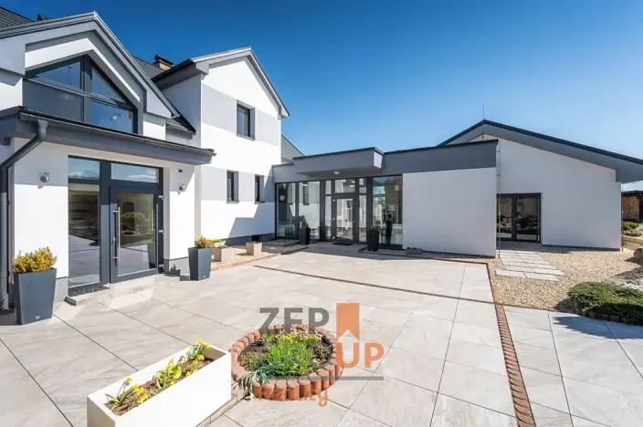 Prodej rodinného domu, Rozstání, 450 m2
