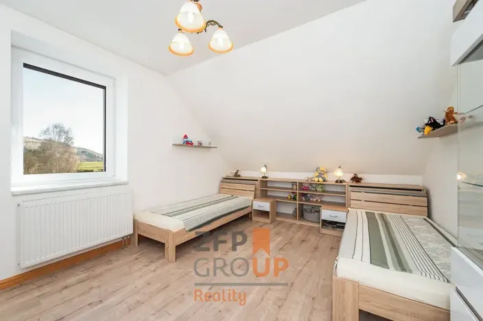 Prodej rodinného domu, Rozstání, 450 m2