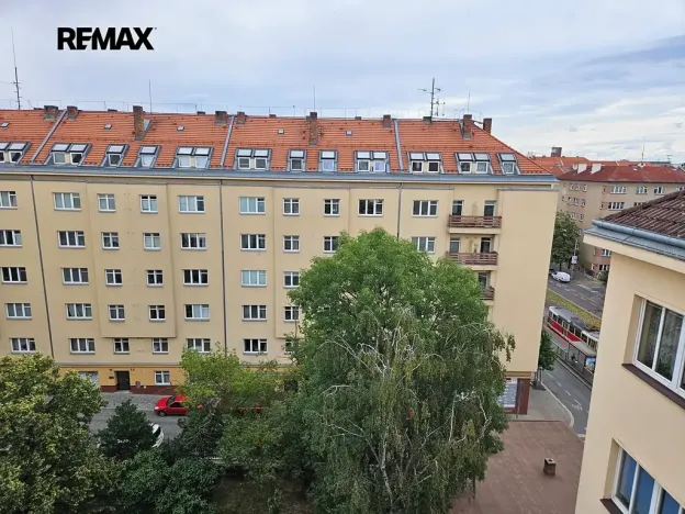 Prodej atypického bytu, Praha - Vršovice, Čeljabinská, 110 m2
