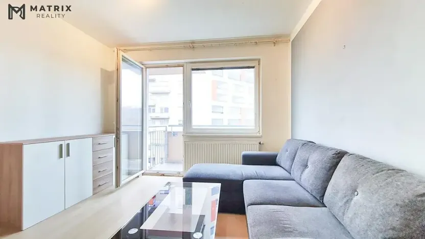 Pronájem bytu 1+kk, Praha - Horní Měcholupy, Hornoměcholupská, 42 m2