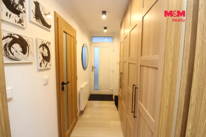 Pronájem bytu 2+1, Měšice, Revoluční, 42 m2