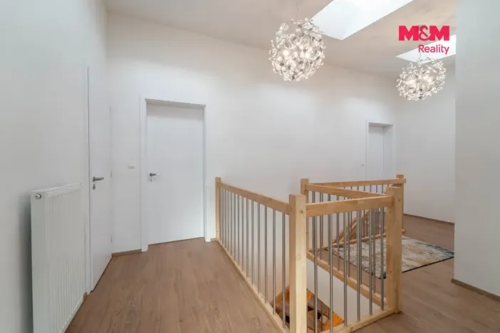 Prodej bytu 5+kk, Ořech, Karlštejnská, 112 m2