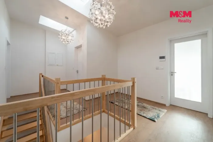 Prodej bytu 5+kk, Ořech, Karlštejnská, 112 m2