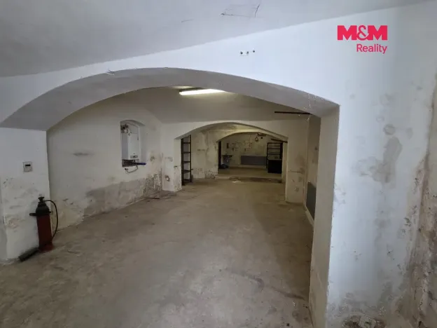 Prodej obchodního prostoru, Praha - Libeň, Pod Labuťkou, 83 m2