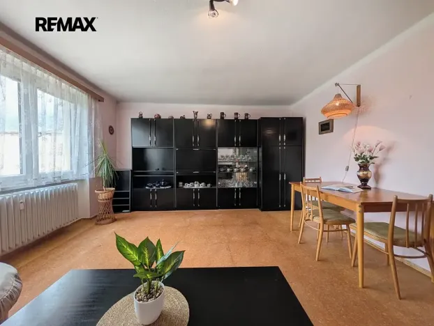 Prodej bytu 3+1, Čerčany, Družstevní, 64 m2