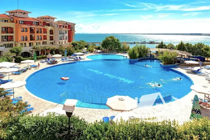 Prodej bytu 1+kk, Acheloj, Bulharsko, 46 m2