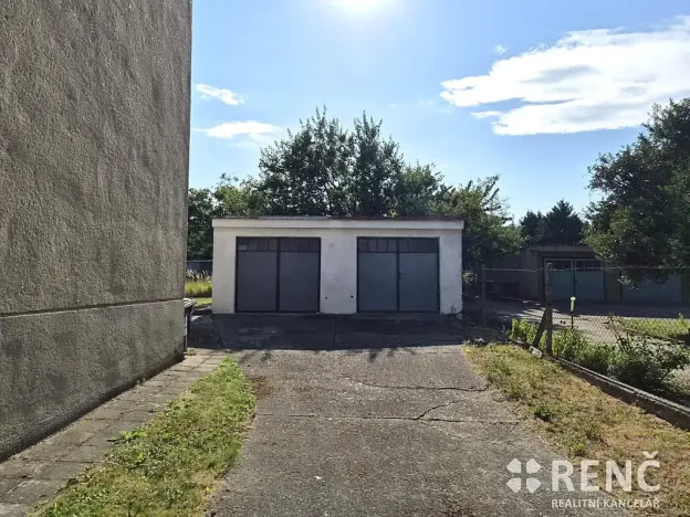 Prodej garáže, Hustopeče, Javorová, 19 m2