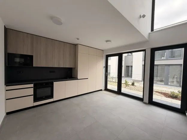Pronájem bytu 2+kk, Mladá Boleslav - Chrást, 43 m2