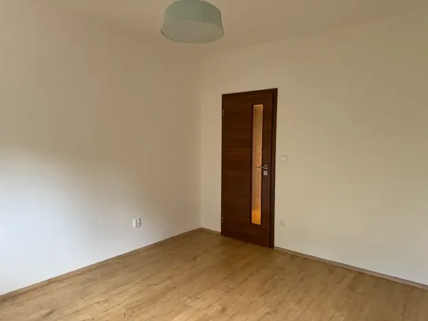 Pronájem bytu 4+1, Klatovy, Pod Hůrkou, 75 m2