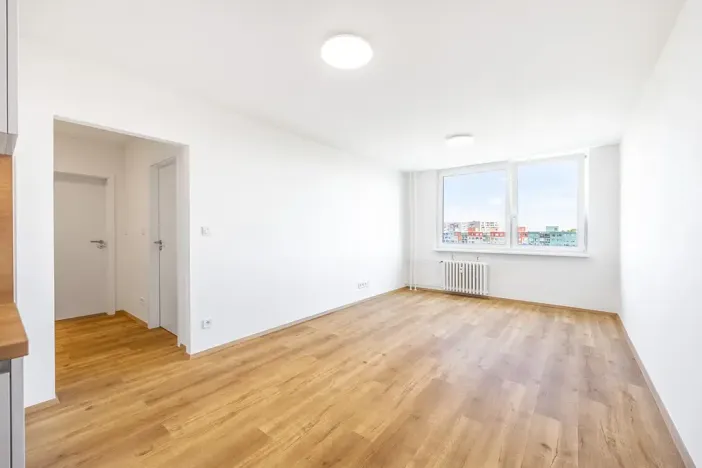 Prodej bytu 3+kk, Praha - Petrovice, Rezlerova, 69 m2
