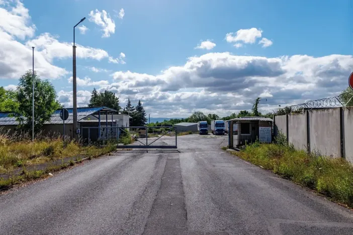 Prodej komerční nemovitosti, Dubí, Horská, 3047 m2