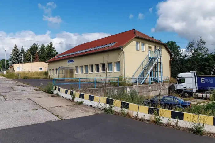 Prodej komerční nemovitosti, Dubí, Horská, 3047 m2