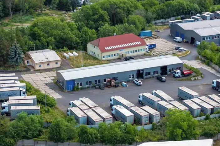 Prodej skladu, Dubí, Horská, 3047 m2