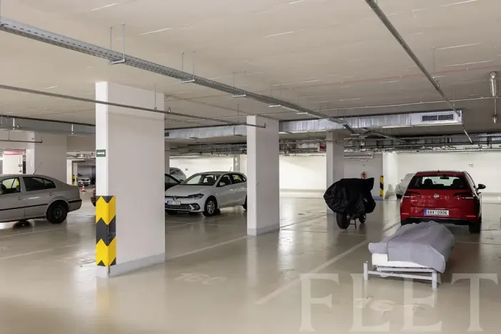Pronájem bytu 1+kk, Praha - Žižkov, Olšanská, 36 m2