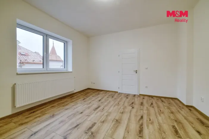 Pronájem bytu 3+kk, Luby, Revoluční, 71 m2
