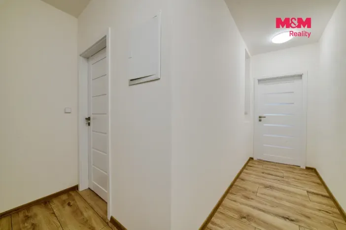 Pronájem bytu 3+kk, Luby, Revoluční, 71 m2