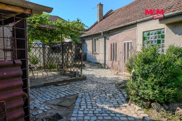 Prodej rodinného domu, Ivaň, 110 m2