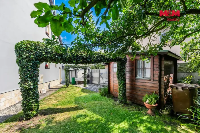 Prodej rodinného domu, Karlovy Vary - Stará Role, Svobodova, 206 m2