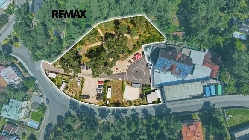 Prodej komerční nemovitosti, Doksy, 1850 m2