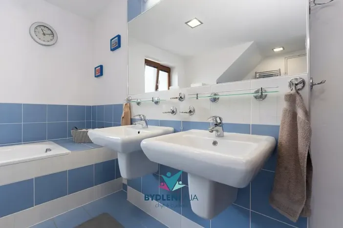 Prodej rodinného domu, Krupka, Hřbitovní, 175 m2