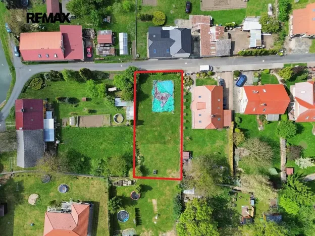 Prodej pozemku pro bydlení, Lošany, 833 m2