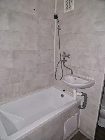 Pronájem bytu 1+1, Chomutov, Dřínovská, 37 m2