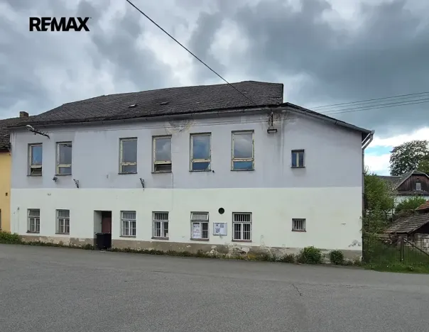 Prodej rodinného domu, Rohozná, 372 m2