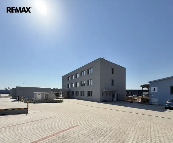 Pronájem kanceláře, Pardubice, Fáblovka, 444 m2