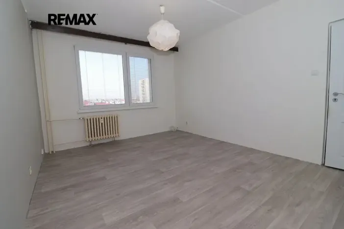 Pronájem bytu 1+1, Pardubice, Karla IV., 42 m2