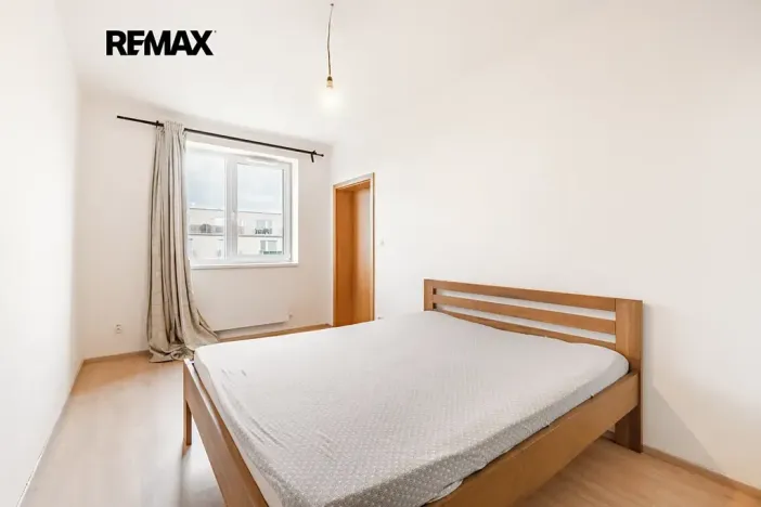 Prodej bytu 2+kk, Hostivice, Pšeničná, 53 m2