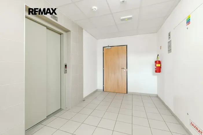Prodej bytu 2+kk, Hostivice, Pšeničná, 53 m2
