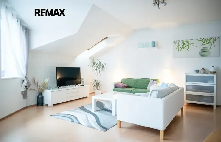 Prodej bytu 2+kk, Hradec Králové, Za Škodovkou, 68 m2