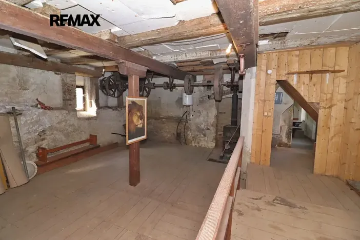 Prodej rodinného domu, Kostelec u Heřmanova Městce, 415 m2