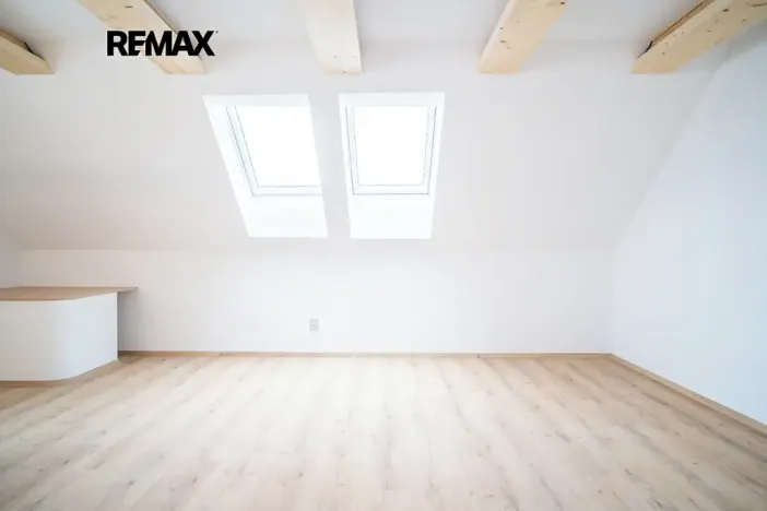 Prodej bytu 4+1, Černilov, 130 m2