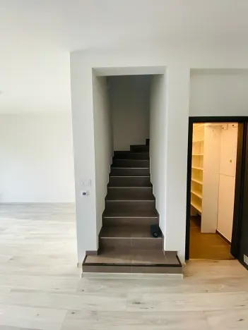 Pronájem rodinného domu, Říčany, Višňová, 120 m2