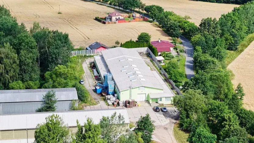 Prodej výrobních prostor, Týniště nad Orlicí, 1650 m2