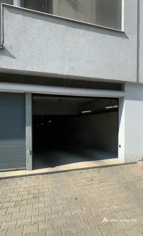 Pronájem garáže, Brno, Vodní, 15 m2