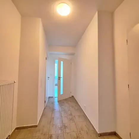 Pronájem bytu 2+kk, Praha - Holešovice, Malá Plynární, 51 m2