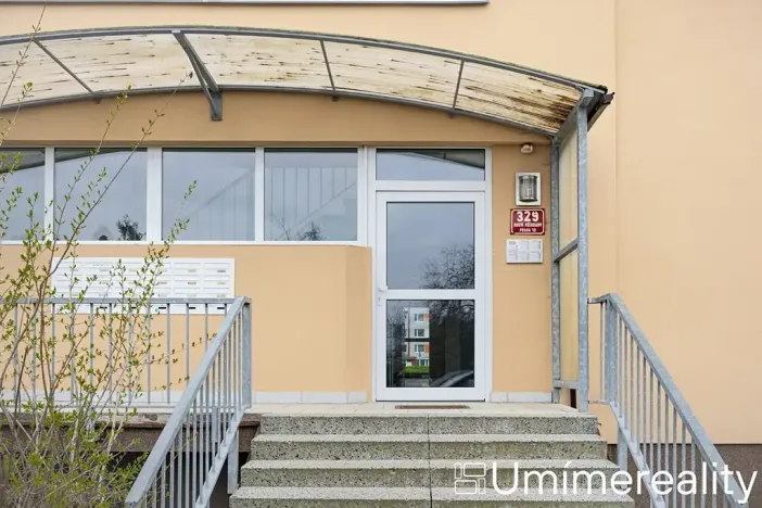 Prodej bytu 2+kk, Praha - Horní Měcholupy, Neapolská, 43 m2