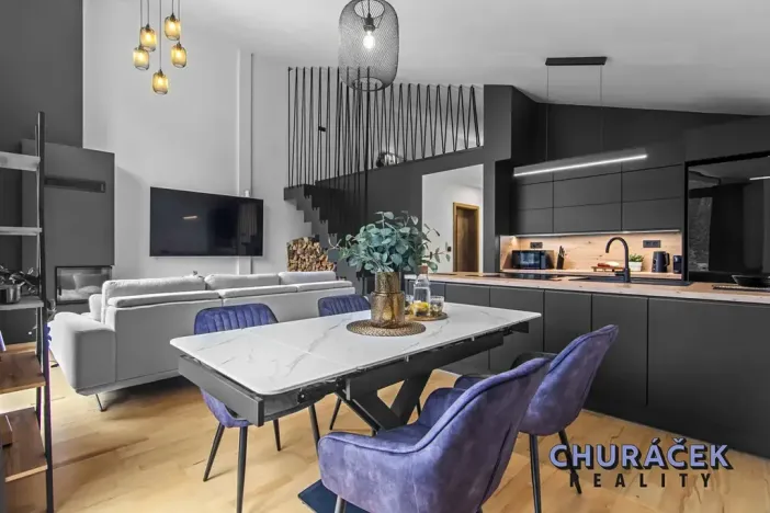 Prodej apartmánu, Pec pod Sněžkou, 303 m2