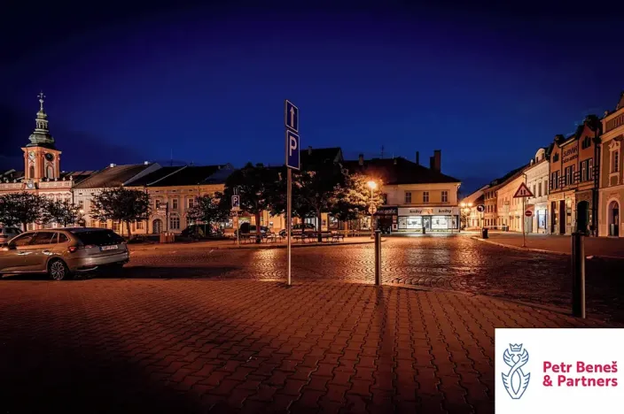 Prodej obchodního prostoru, Rakovník, Husovo náměstí, 1100 m2