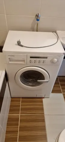 Pronájem bytu 2+kk, Praha - Žižkov, Hartigova, 56 m2