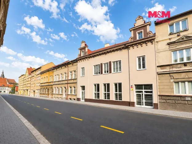 Pronájem kanceláře, Chomutov, Vršovců, 16 m2