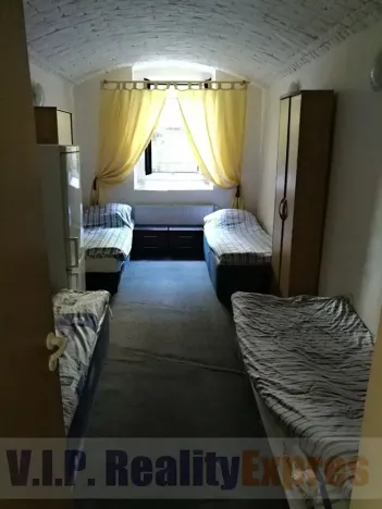 Prodej komerční nemovitosti, Praha - Karlín, Lyčkovo náměstí, 150 m2
