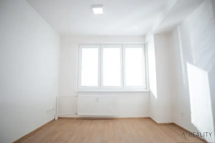 Pronájem bytu 2+kk, Ostrava, Svojsíkova, 57 m2