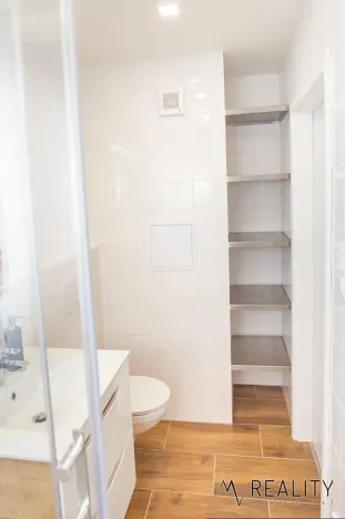 Pronájem bytu 2+kk, Ostrava, Svojsíkova, 57 m2