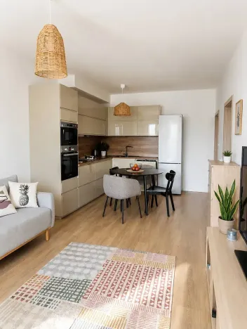 Pronájem bytu 2+kk, Praha - Střížkov, Lovosická, 54 m2