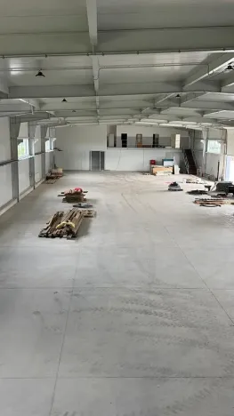 Pronájem skladu, Nehvizdy, 1750 m2