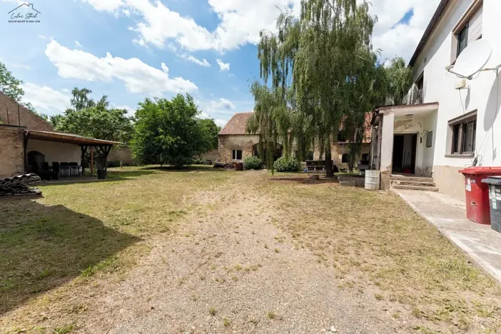 Prodej komerční nemovitosti, Račiněves, 435 m2